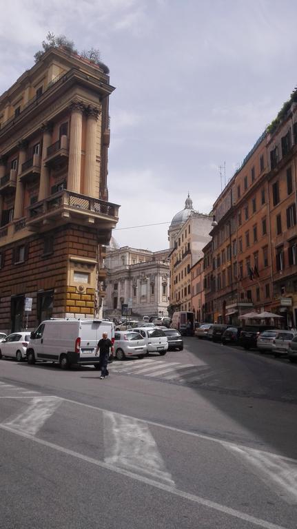 Roma Rooms Colosseum Exterior foto